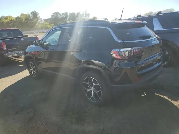 3C4NJDCN0RT174491 2024 JEEP COMPASS - Image 2