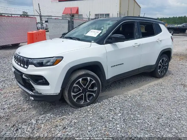 3C4NJDCN0RT594865 2024 JEEP COMPASS - Image 2