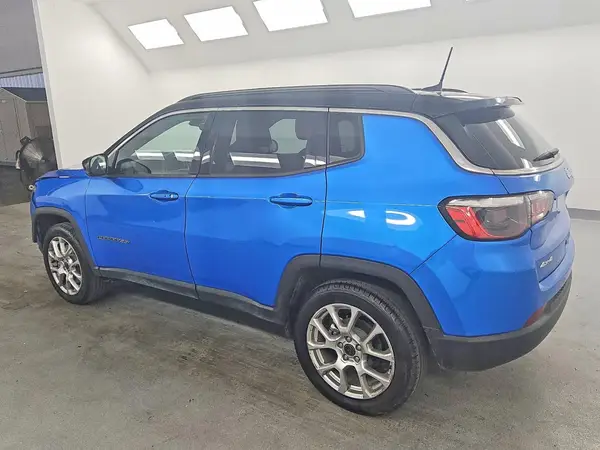 3C4NJDCN0ST507018 2025 JEEP COMPASS - Image 2