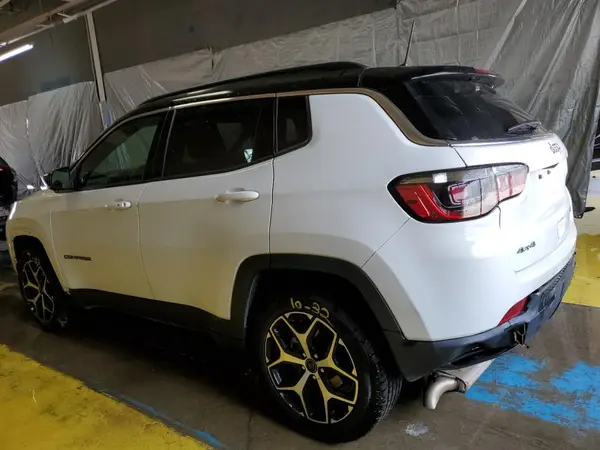 3C4NJDCN0ST509688 2025 JEEP COMPASS - Image 2