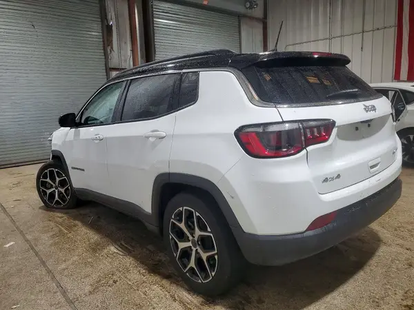 3C4NJDCN0ST510274 2025 JEEP COMPASS - Image 2