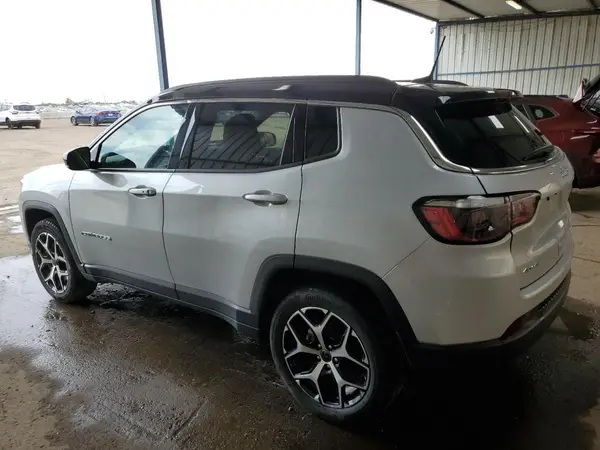 3C4NJDCN0ST512168 2025 JEEP COMPASS - Image 2