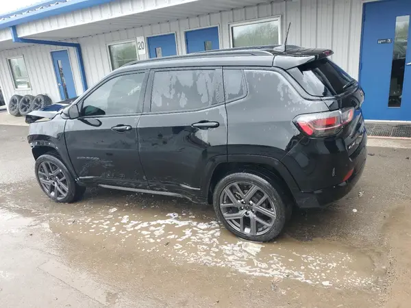 3C4NJDCN0ST514647 2025 JEEP COMPASS - Image 2