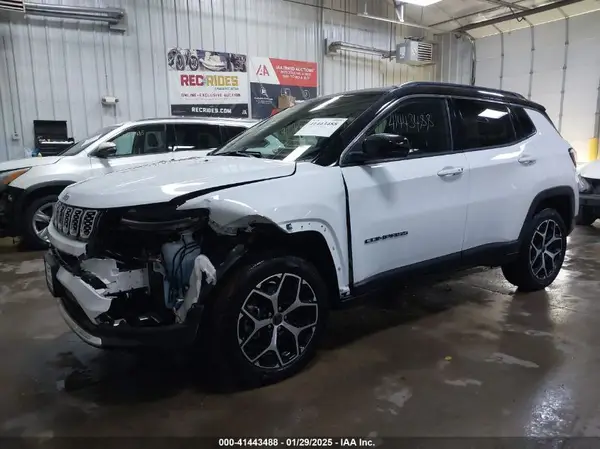 3C4NJDCN0ST517886 2025 JEEP COMPASS - Image 2