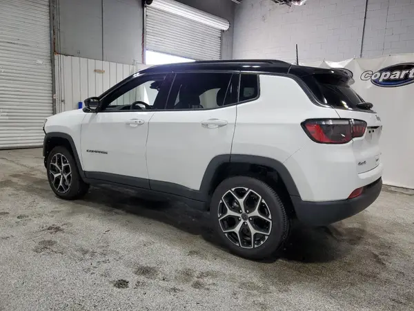 3C4NJDCN0ST565517 2025 JEEP COMPASS - Image 2