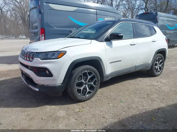 3C4NJDCN0ST565677 2025 JEEP COMPASS - Image 2