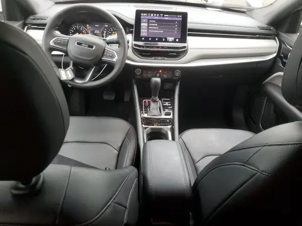 3C4NJDCN0ST584682 2025 JEEP COMPASS - Image 8