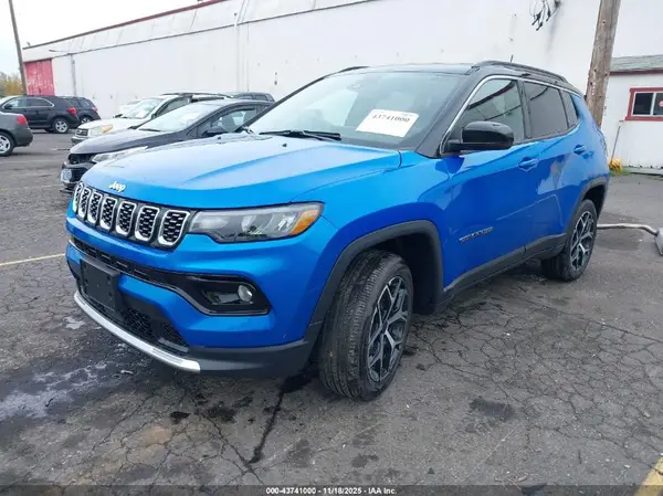 3C4NJDCN0ST605899 2025 JEEP COMPASS - Image 2