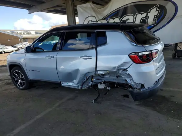 3C4NJDCN0ST613811 2025 JEEP COMPASS - Image 2