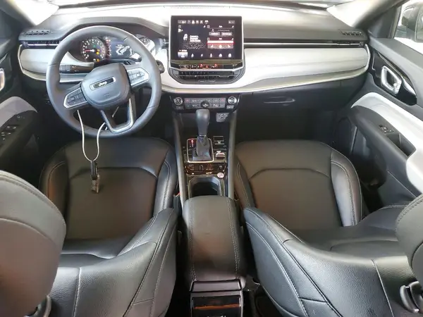 3C4NJDCN0ST613811 2025 JEEP COMPASS - Image 8