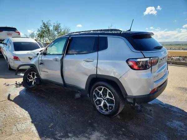 3C4NJDCN0ST614859 2025 JEEP COMPASS - Image 2