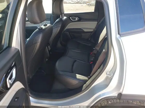 3C4NJDCN0ST614876 2025 JEEP COMPASS - Image 8