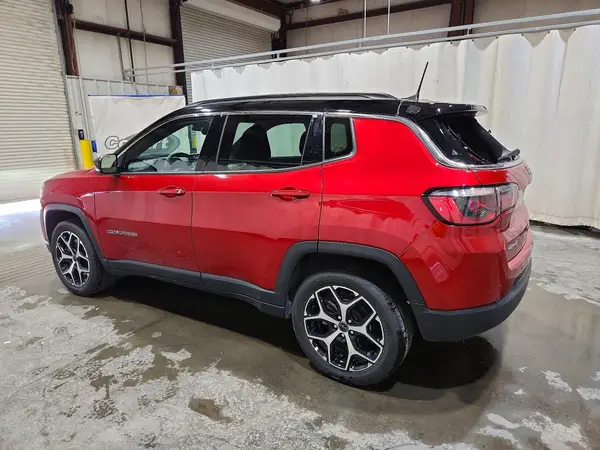 3C4NJDCN0ST619057 2025 JEEP COMPASS - Image 2