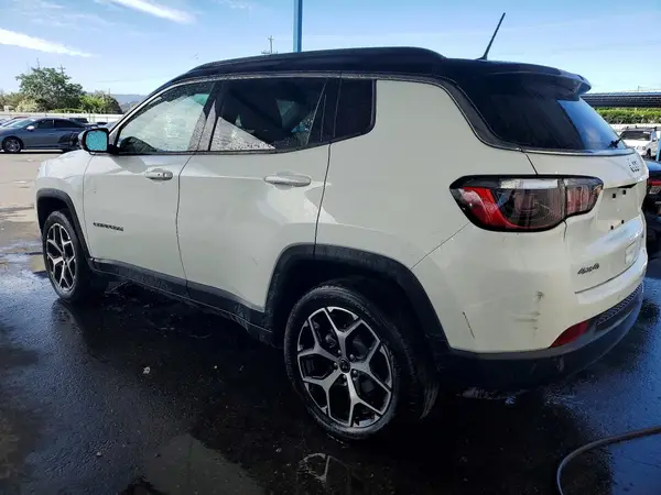 3C4NJDCN0ST619804 2025 JEEP COMPASS - Image 2