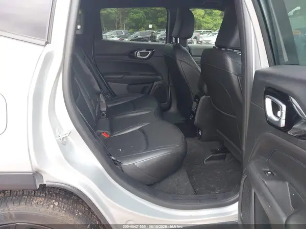 3C4NJDCN0TT184168 2026 JEEP COMPASS - Image 8
