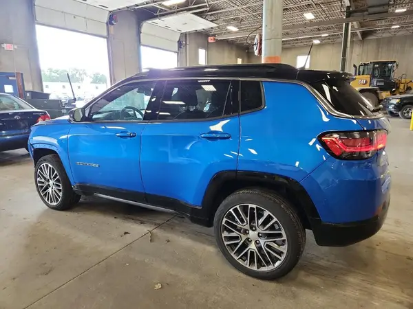 3C4NJDCN1PT538009 2023 JEEP COMPASS - Image 2