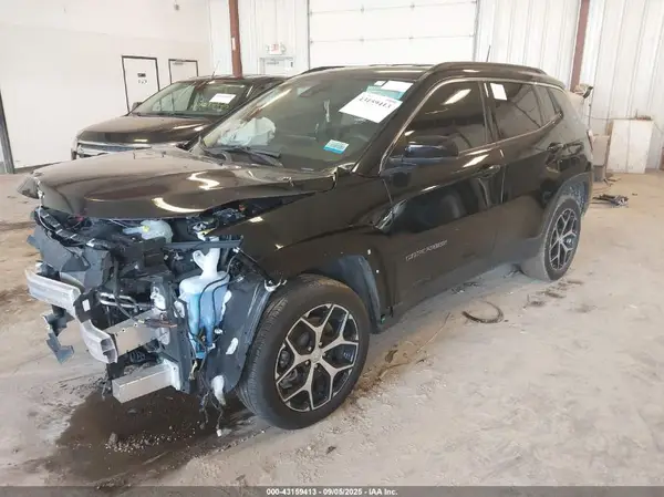 3C4NJDCN1RT114462 2024 JEEP COMPASS - Image 2
