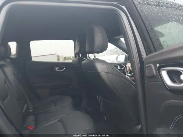 3C4NJDCN1RT116423 2024 JEEP COMPASS - Image 8