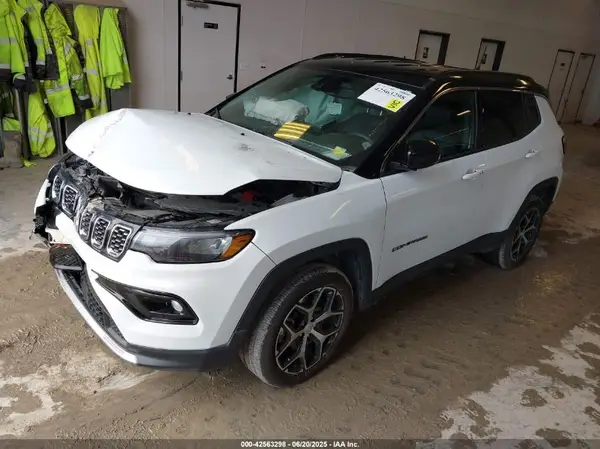 3C4NJDCN1RT127132 2024 JEEP COMPASS - Image 2