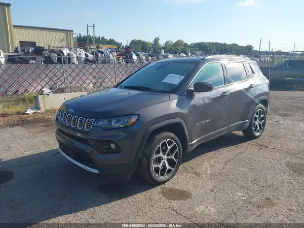 3C4NJDCN1RT128085 2024 JEEP COMPASS - Image 2