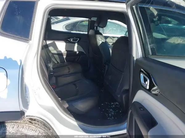 3C4NJDCN1RT132573 2024 JEEP COMPASS - Image 8