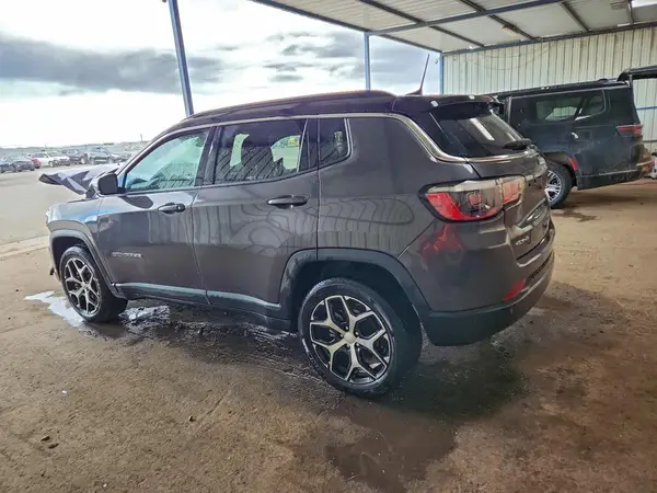 3C4NJDCN1RT134761 2024 JEEP COMPASS - Image 2