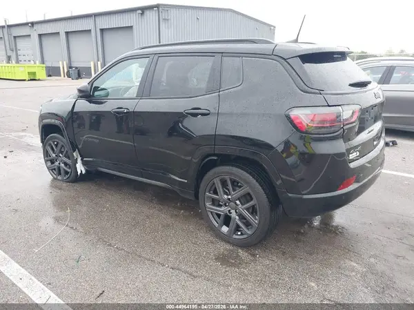 3C4NJDCN1RT140740 2024 JEEP COMPASS - Image 2