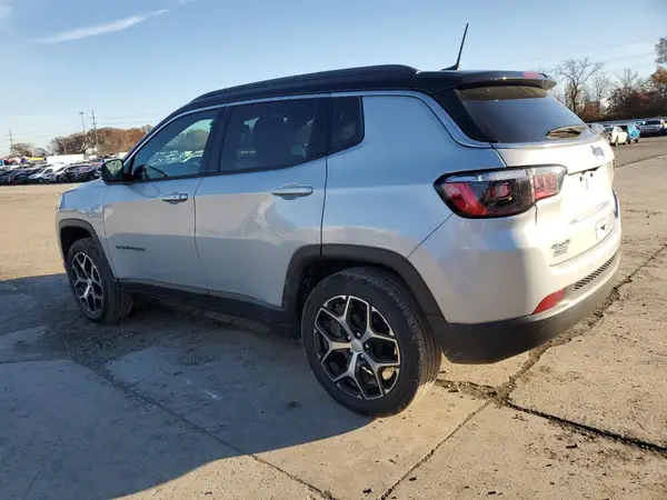 3C4NJDCN1RT142858 2024 JEEP COMPASS - Image 2