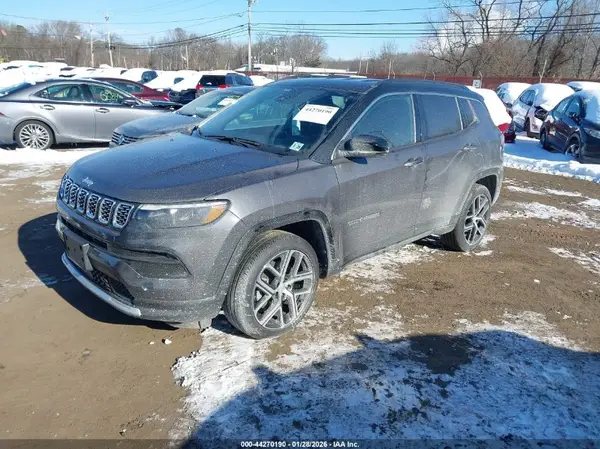 3C4NJDCN1RT144495 2024 JEEP COMPASS - Image 2