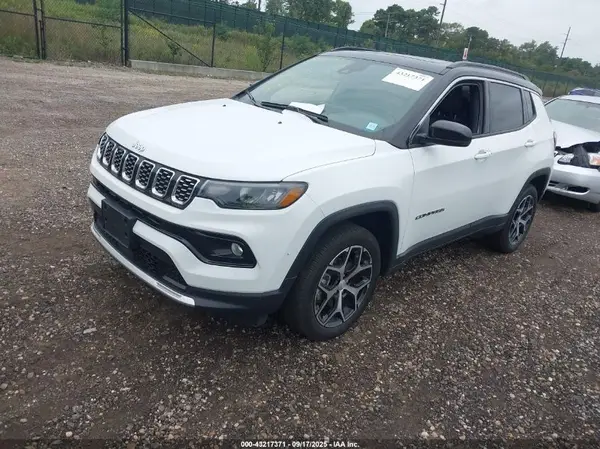3C4NJDCN1RT164858 2024 JEEP COMPASS - Image 2