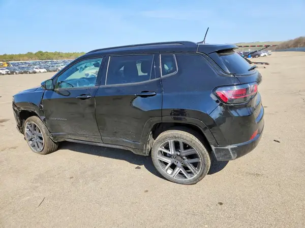 3C4NJDCN1RT171941 2024 JEEP COMPASS - Image 2