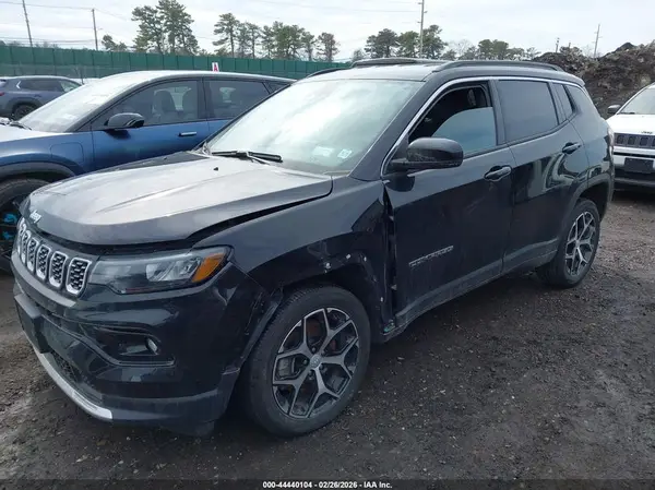 3C4NJDCN1RT174368 2024 JEEP COMPASS - Image 2