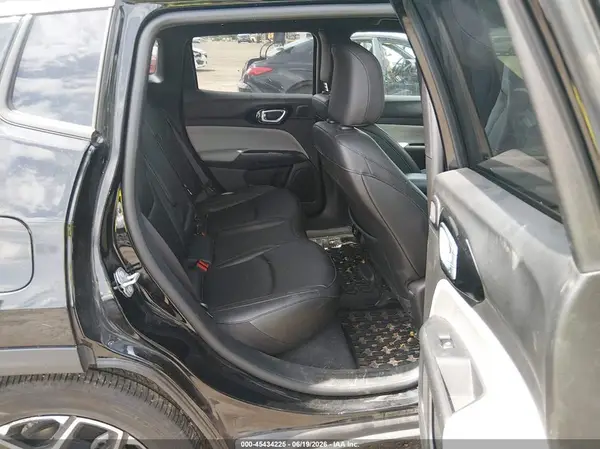 3C4NJDCN1RT176198 2024 JEEP COMPASS - Image 8