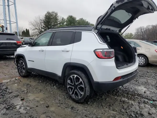 3C4NJDCN1RT586421 2024 JEEP COMPASS - Image 2