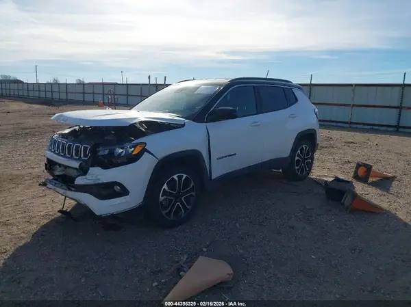 3C4NJDCN1RT597399 2024 JEEP COMPASS - Image 2
