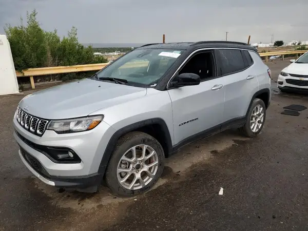 3C4NJDCN1ST507643 2025 JEEP COMPASS - Image 1