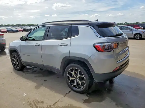 3C4NJDCN1ST523051 2025 JEEP COMPASS - Image 2