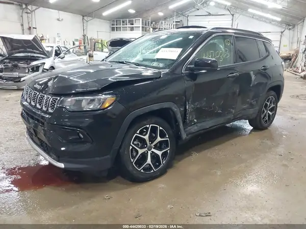 3C4NJDCN1ST535670 2025 JEEP COMPASS - Image 2