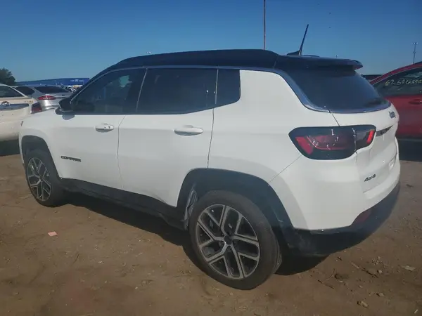 3C4NJDCN1ST538438 2025 JEEP COMPASS - Image 2