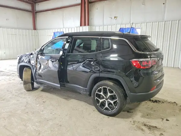 3C4NJDCN1ST544269 2025 JEEP COMPASS - Image 2