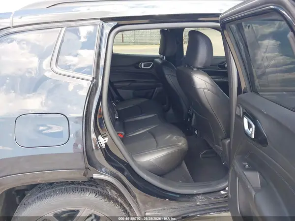 3C4NJDCN1ST554770 2025 JEEP COMPASS - Image 8