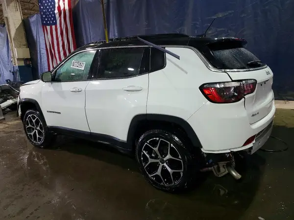 3C4NJDCN1ST580463 2025 JEEP COMPASS - Image 2