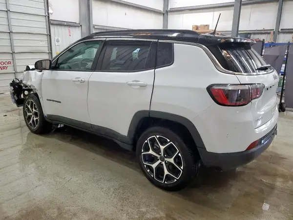 3C4NJDCN1ST580673 2025 JEEP COMPASS - Image 2