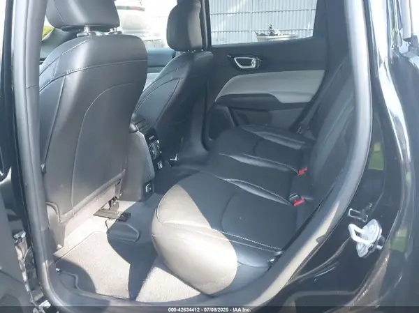 3C4NJDCN1ST585372 2025 JEEP COMPASS - Image 8