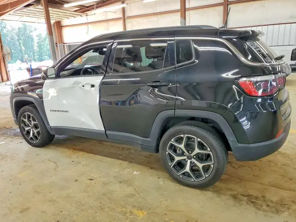3C4NJDCN1ST590670 2025 JEEP COMPASS - Image 2