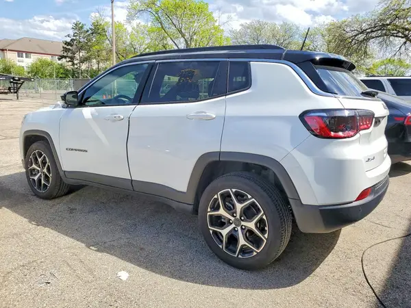 3C4NJDCN1ST600002 2025 JEEP COMPASS - Image 2