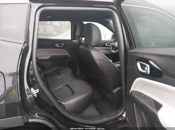 3C4NJDCN1ST623103 2025 JEEP COMPASS - Image 8