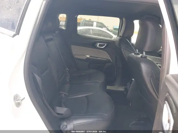 3C4NJDCN1TT195938 2026 JEEP COMPASS - Image 8