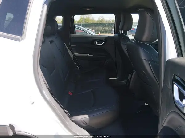 3C4NJDCN1TT211801 2026 JEEP COMPASS - Image 8