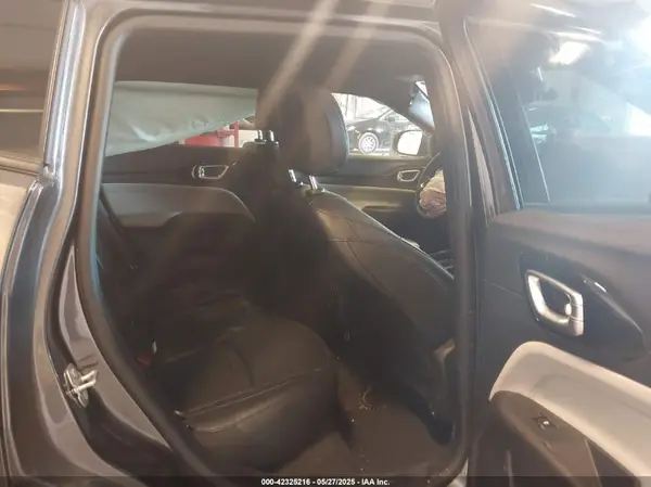 3C4NJDCN2PT520022 2023 JEEP COMPASS - Image 8